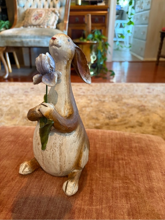 Other - Rustic White & Brown Bunny Figurine Holding Purple Flower - Home Accents ?resin?